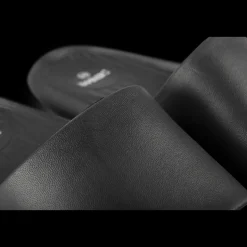Badslippers ZWART
