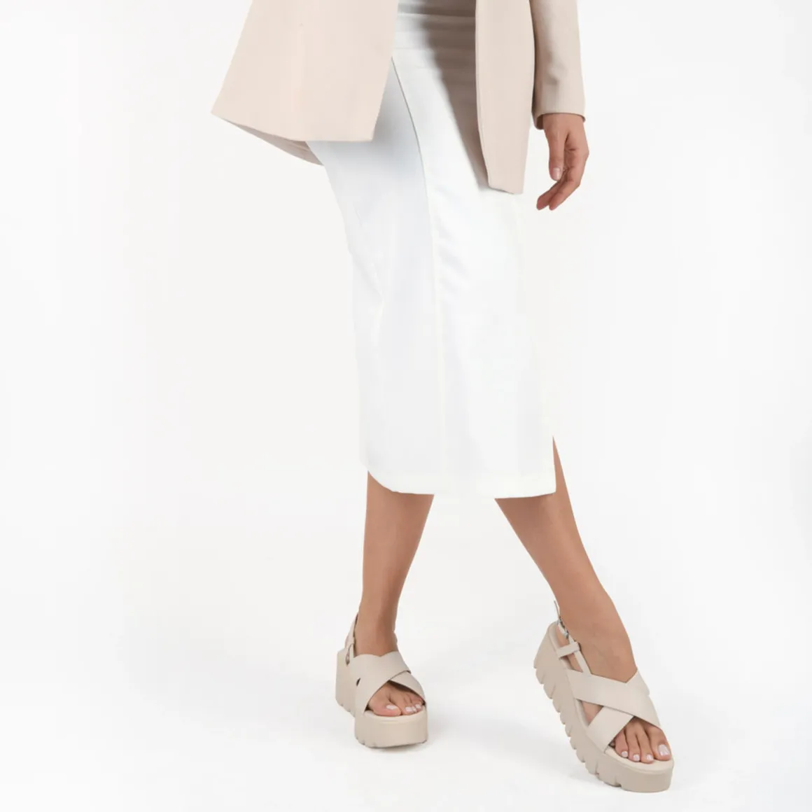 Sandalen BEIGE