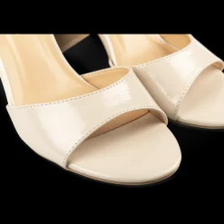 Sandalen BEIGE