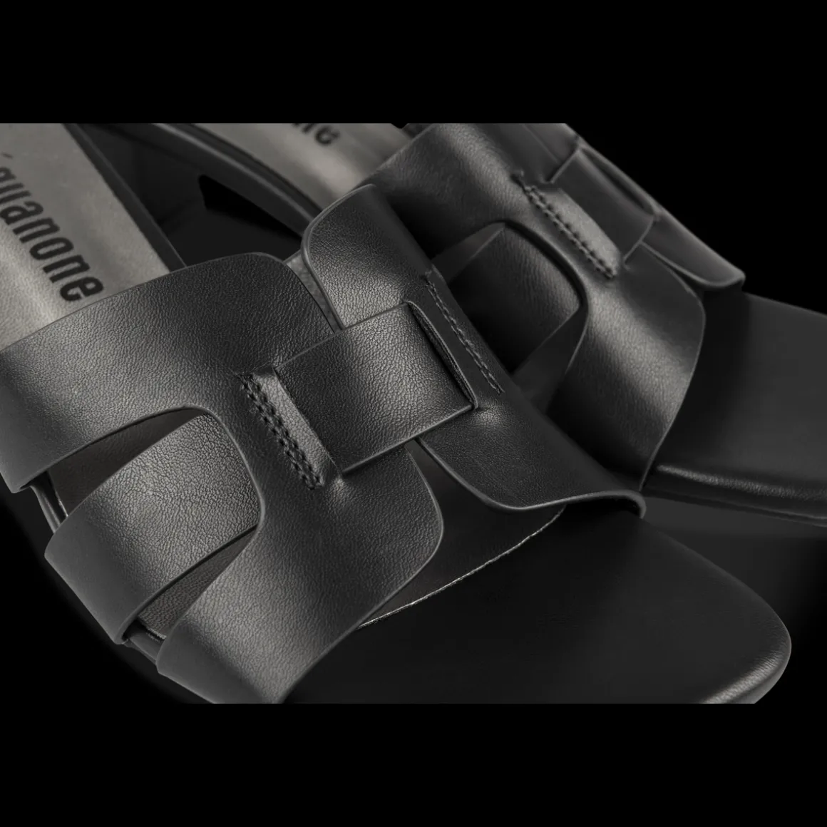 Slippers ZWART