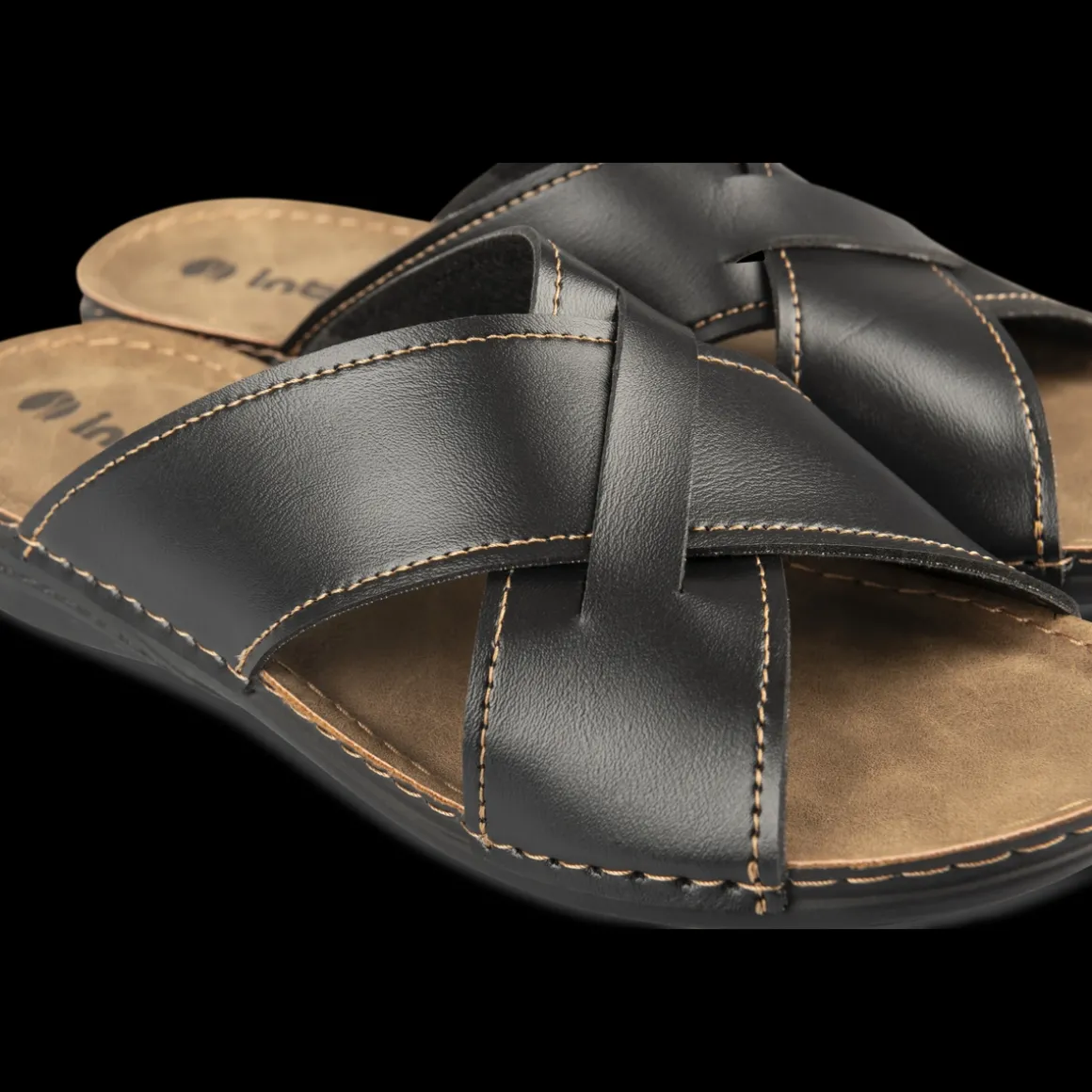 Slippers ZWART