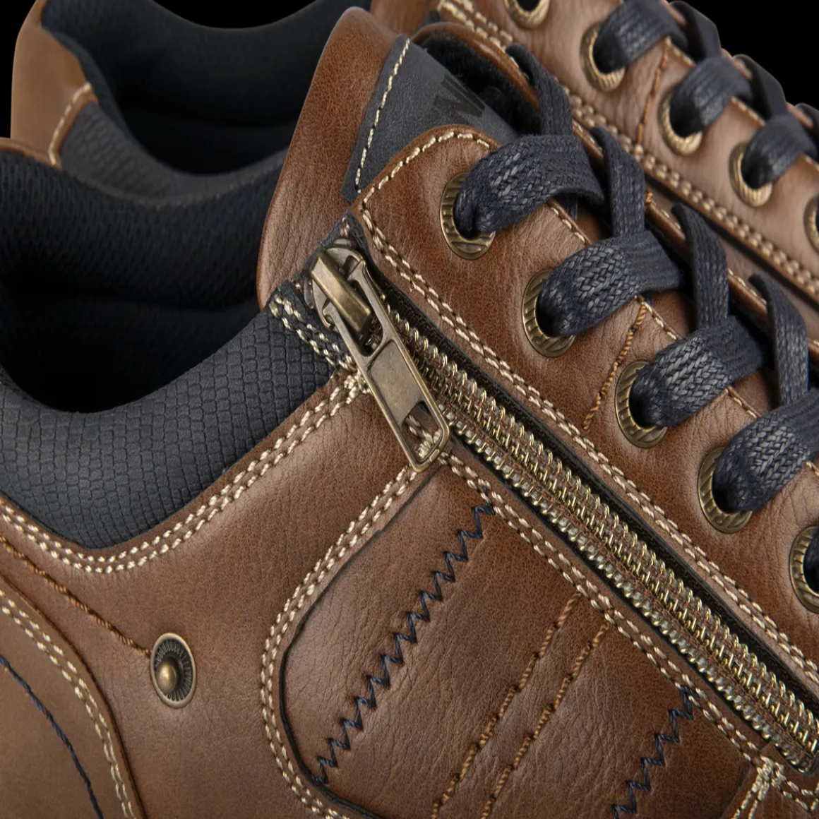 Sneakers COGNACKLEUR