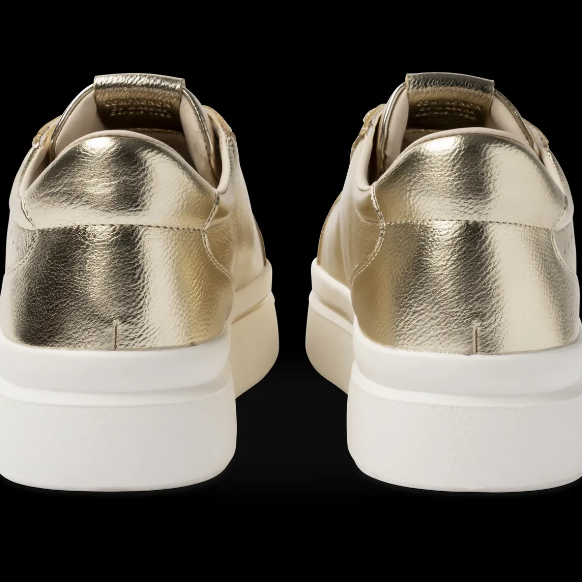 Sneakers GOUD