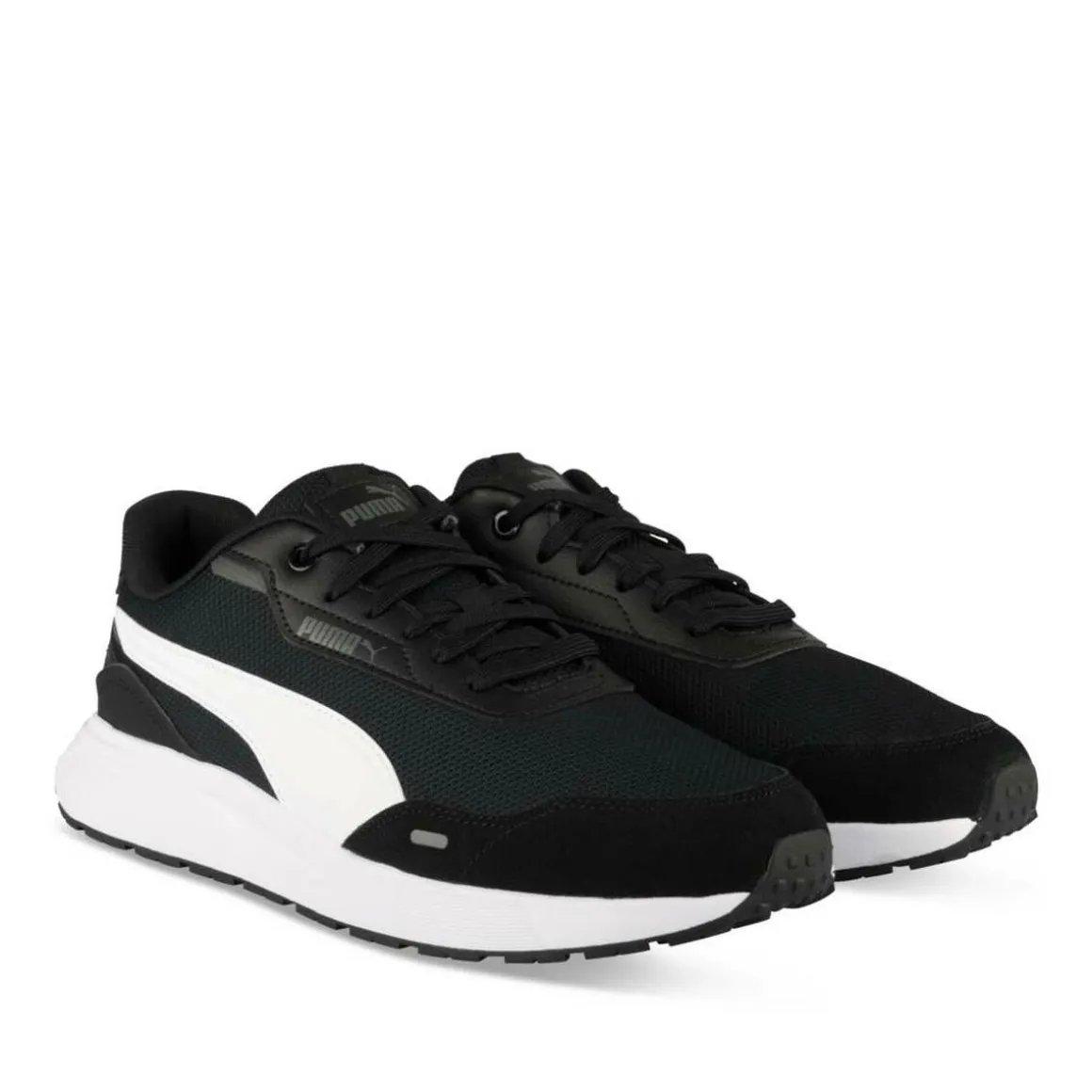 Sneakers Runtamed ZWART PUMA