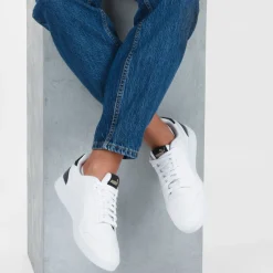 Sneakers Shuffle WIT PUMA