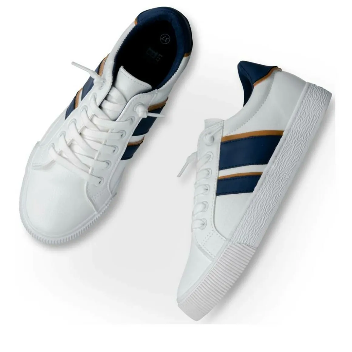 Sneakers WIT