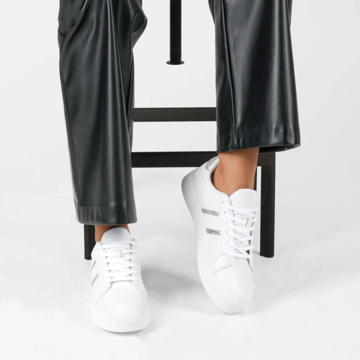 Sneakers WIT
