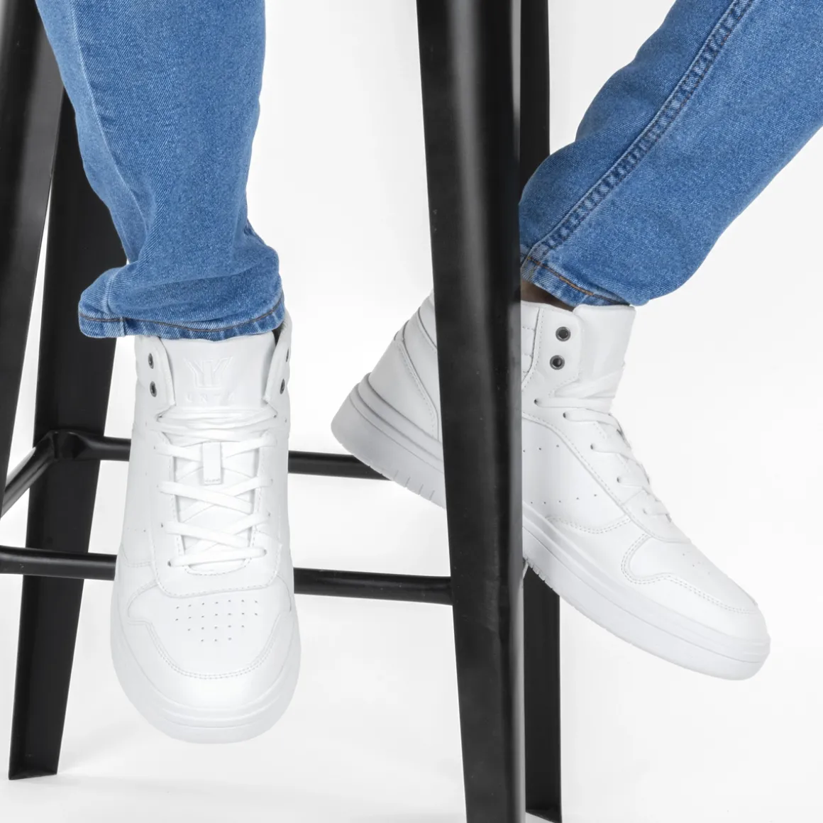 Sneakers WIT
