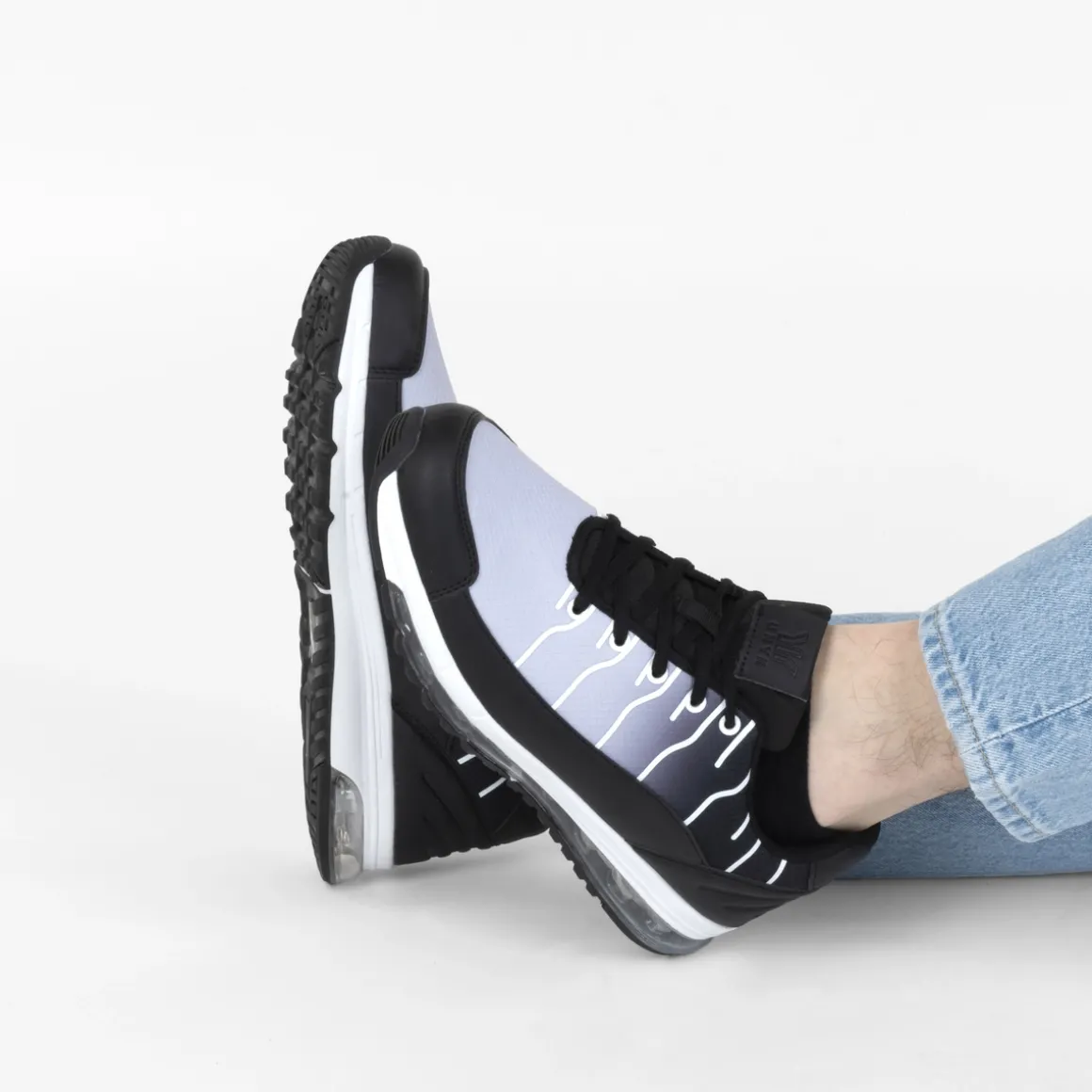 Sneakers ZWART