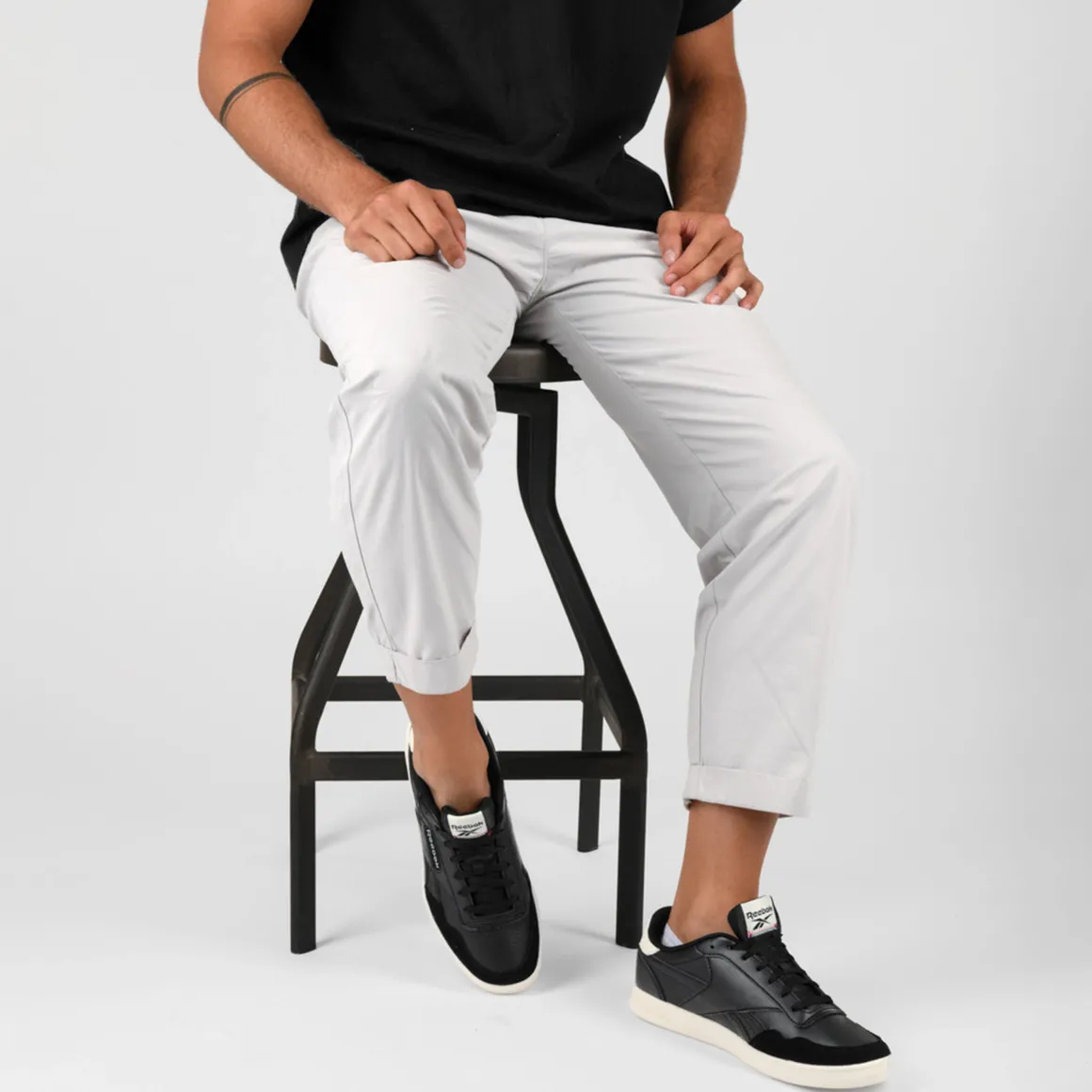 Sneakers ZWART REEBOK Court Advance
