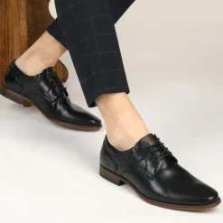 Veterschoenen ZWART