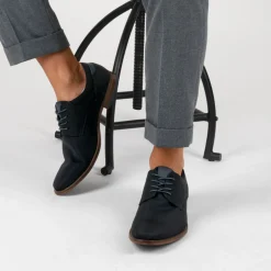 Veterschoenen ZWART