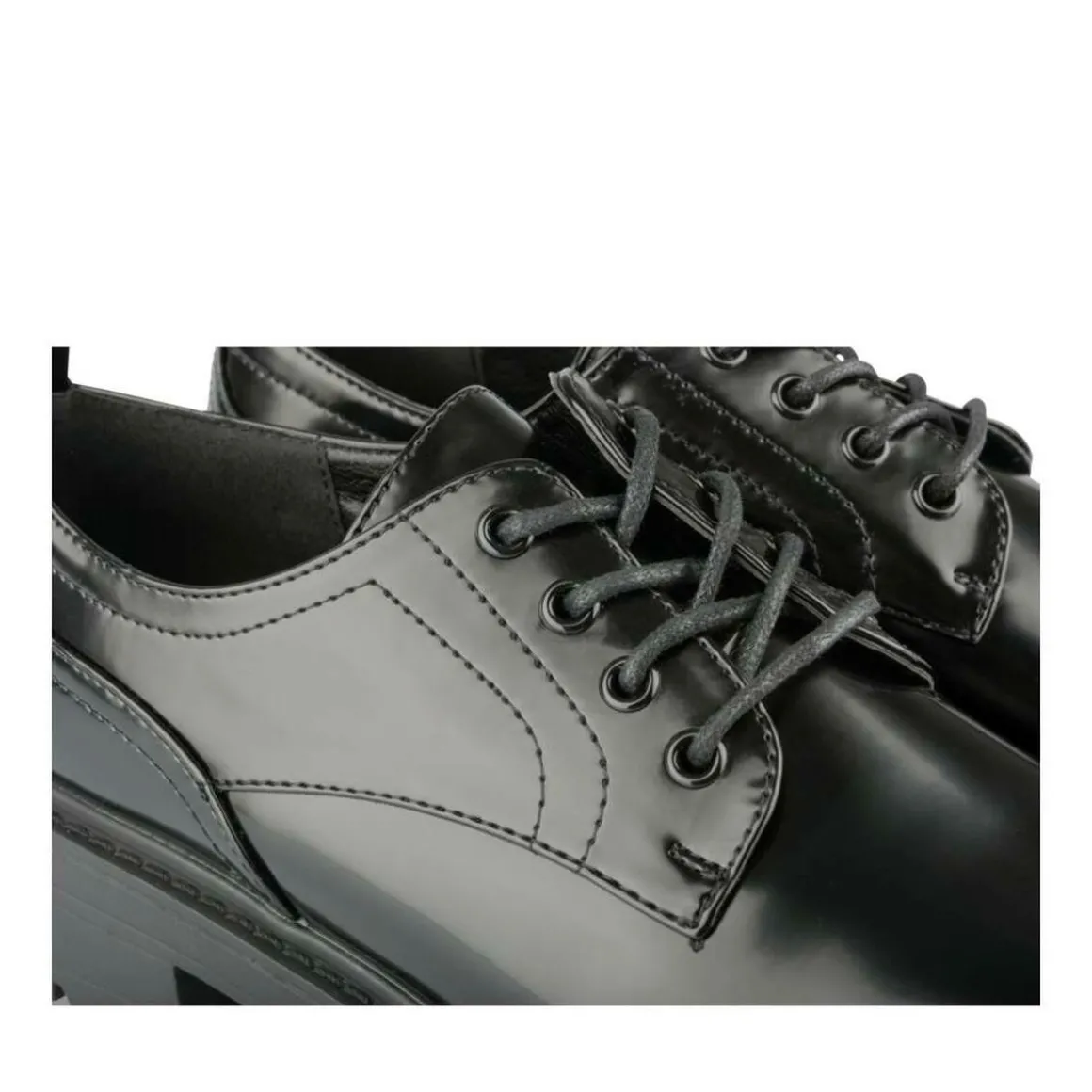 Veterschoenen ZWART